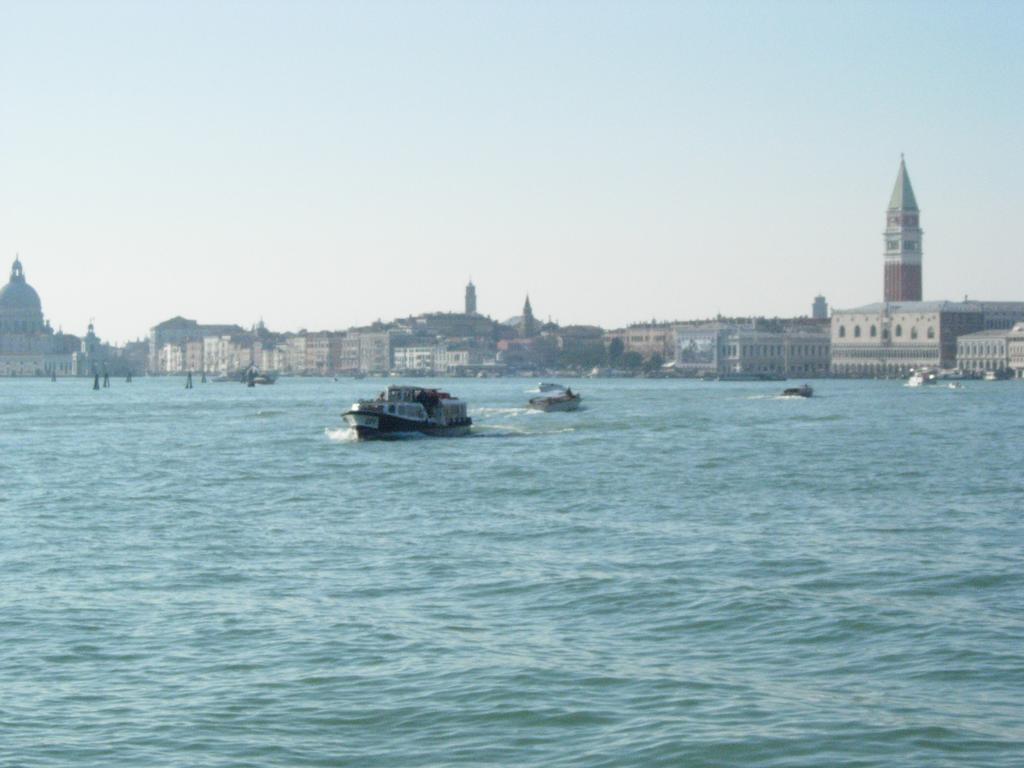 Appartamento Vacanze Casadueottanta Loc-13704 Venice Exterior photo